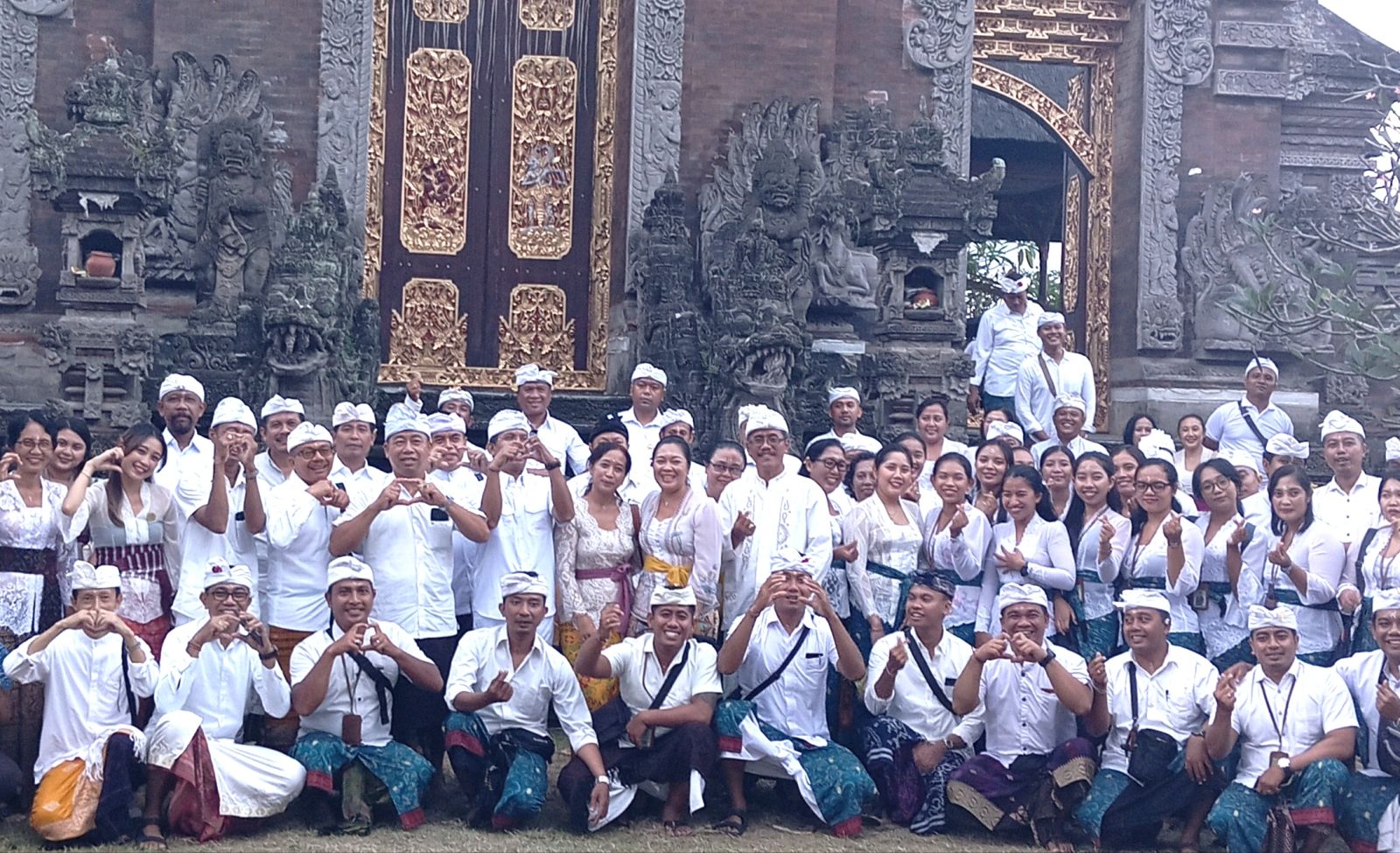 Persembahyangan Bersama Jelang Hut Bpr Bprs Dpd Perbarindo Bali